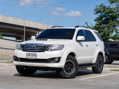 TOYOTA FORTUNER 3.0V 4WD ปี 2012